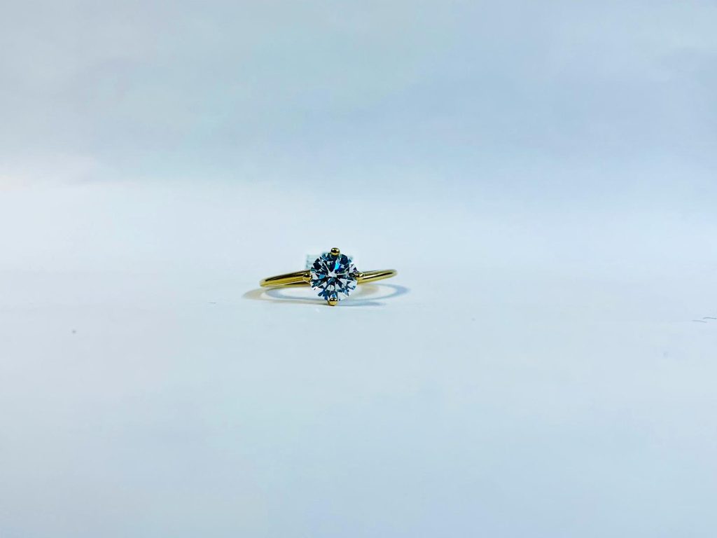 Claw Set Gold Ring